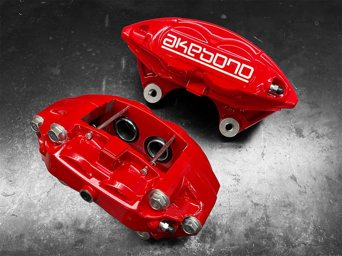 Custom Red NISSAN INFINITY w/ Akebono Logo Brake Calipers Set