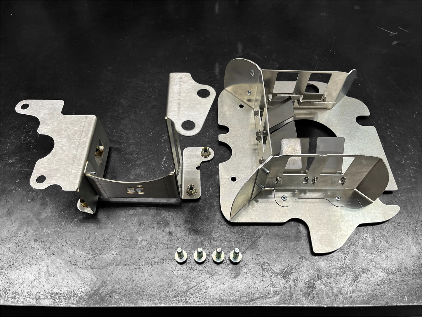 VQ35DE 2003–2006 Nissan 350Z / Infiniti G35 (RWD Only) Oil Pan Baffle Anti Oil Starvation Upgrade