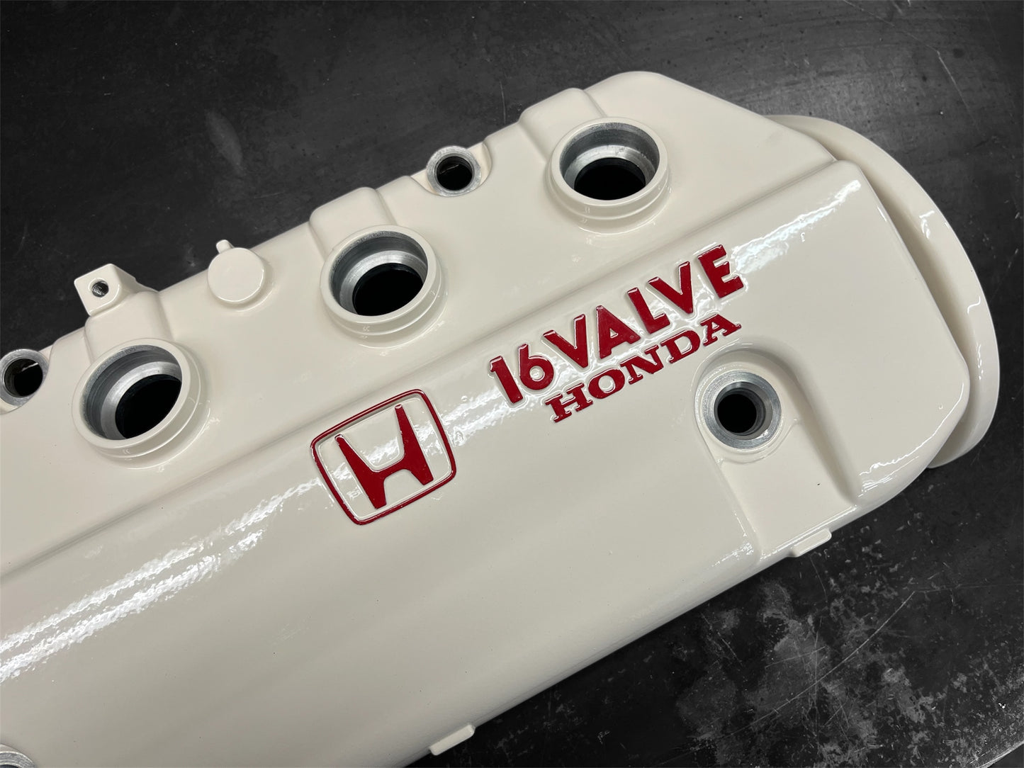 Honda D-Series D15 D16 1988-1995 Civic CRX Si Valve Cover OEM ALMOND WHITE