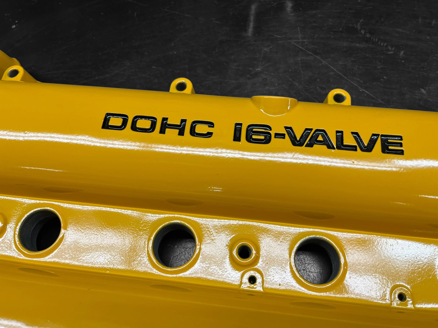 1990-1993 MAZDA MIATA MX-5 1.6 ENGINE VALVE COVER Power Coated Yellow OEM