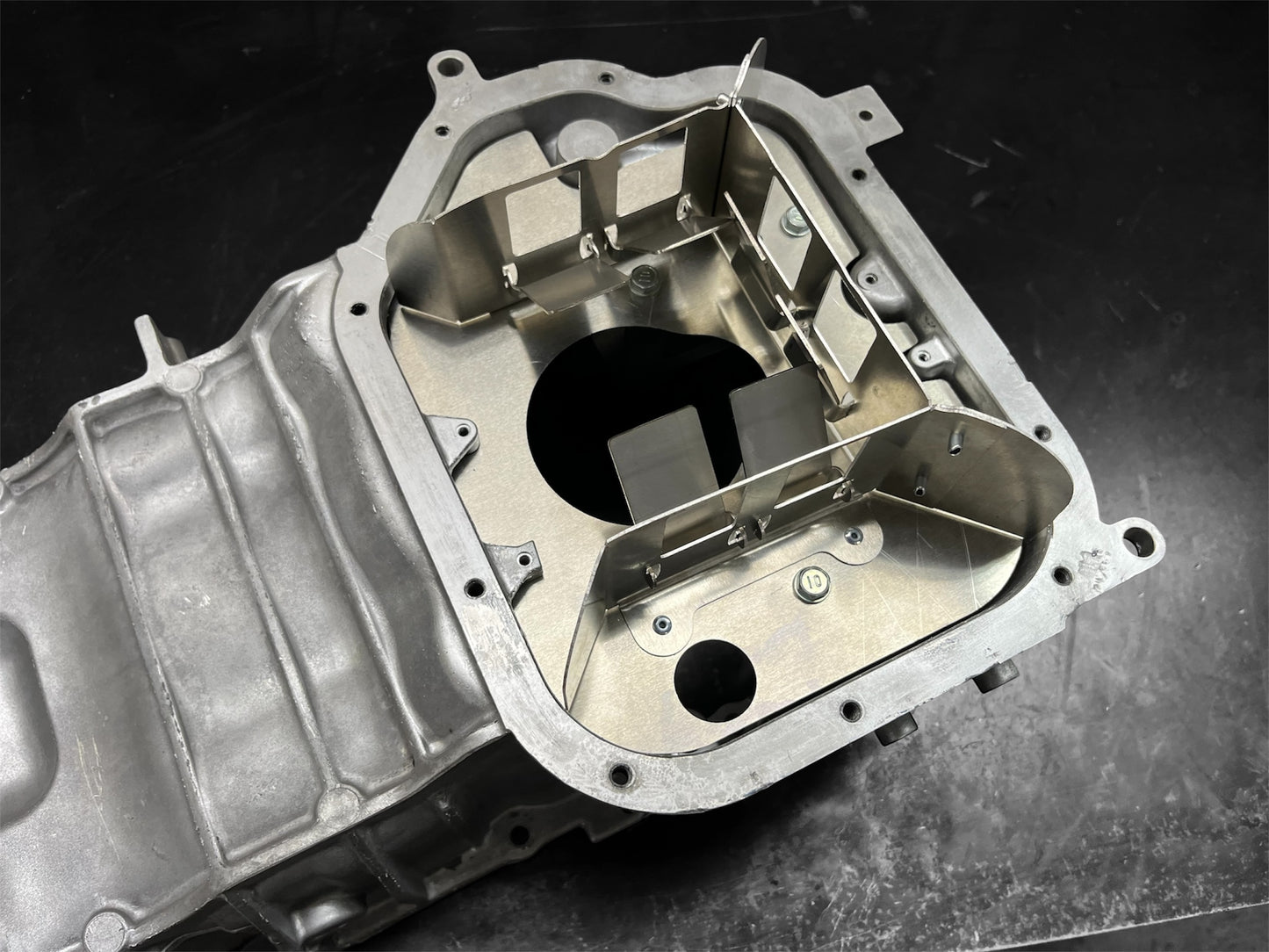 VQ35DE 2003–2006 Nissan 350Z / Infiniti G35 (RWD Only) Oil Pan Baffle Anti Oil Starvation Upgrade