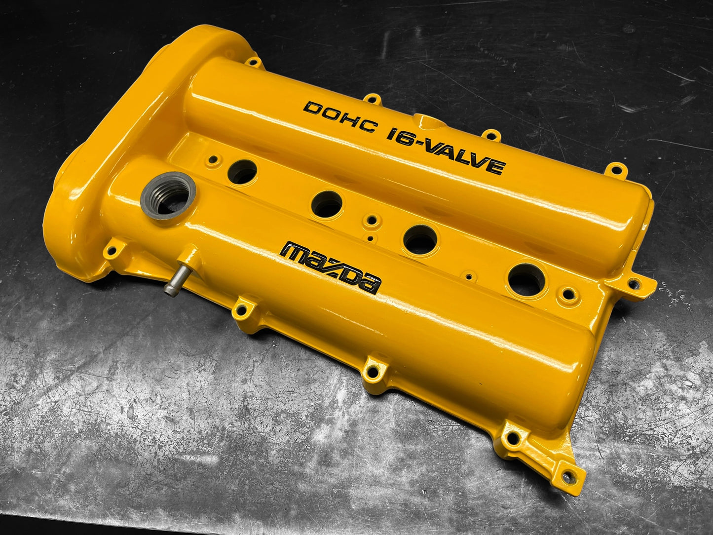 1990-1993 MAZDA MIATA MX-5 1.6 ENGINE VALVE COVER Power Coated Yellow OEM