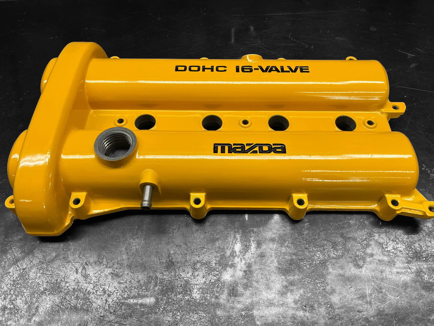 1990-1993 MAZDA MIATA MX-5 1.6 ENGINE VALVE COVER Power Coated Yellow OEM
